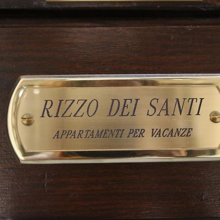 Appartamenti Al Rizzo Dei Santi Lovere Exterior foto