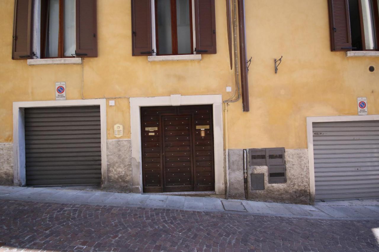 Appartamenti Al Rizzo Dei Santi Lovere Exterior foto