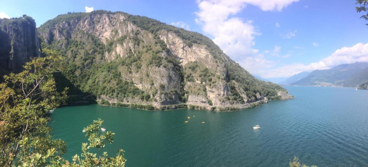 Appartamenti Al Rizzo Dei Santi Lovere Exterior foto